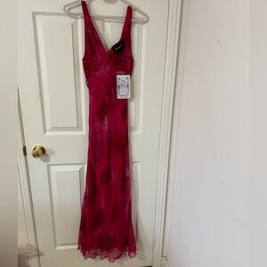 Realization par Marie dress collaboration with Devon Lee Carlson.